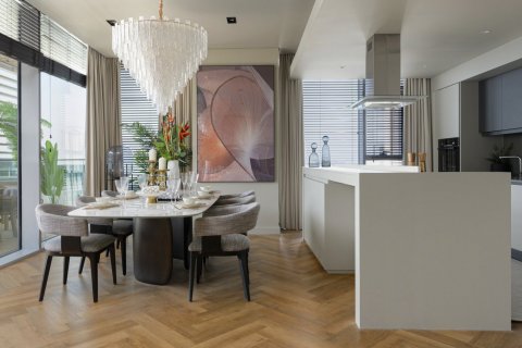 Apartment sa BLUEWATERS RESIDENCES sa Bluewaters, Dubai, UAE 4 silid-tulugan, 235 sq.m. № 551503 - larawan 11