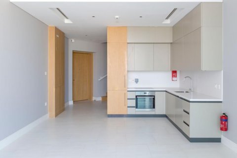 Apartment sa SLS TOWER sa Business Bay, Dubai, UAE 1 silid-tulugan, 111.74 sq.m. № 597531 - larawan 2