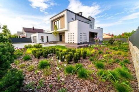 UAE: Bank Announces First-ever Land Financing as Demand for Land Ownership continues to grow 