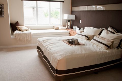 سجلت دبي أكثر من 2.1 مليار درهم في معاملات العقارات الخميس