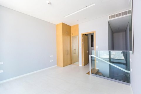 Apartment sa SLS TOWER sa Business Bay, Dubai, UAE 1 silid-tulugan, 111.74 sq.m. № 597531 - larawan 8
