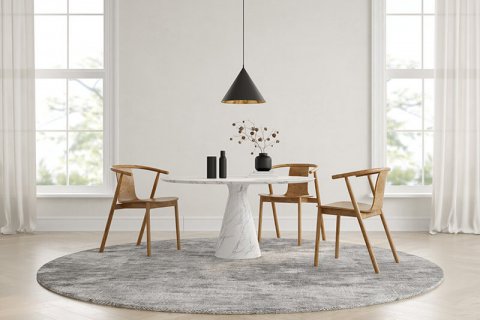 من المتوقع أن ينمو اقتصاد الإمارات بنسبة 7.6٪ هذا العام - وهو أعلى معدل نمو منذ أكثر من عقد