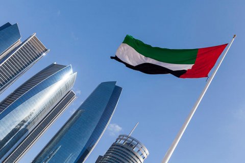 Столица, курортный рай и культурный центр: в недвижимость каких эмиратов вкладывать вместо Дубая?