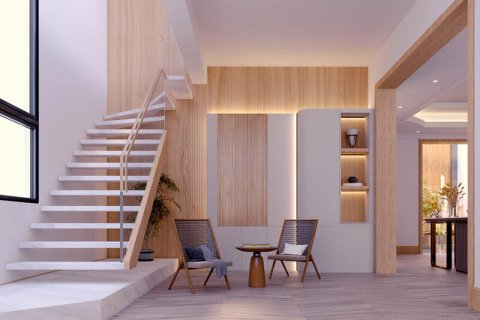 قصر فخم في دبي بقيمة 95 مليون دولار مع حمام سباحة ملحمي من طابقين