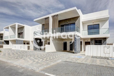 Müüa dupleks on the Yas Island, Abu Dhabi, AÜE: 4 magamistoaga, 354.8 m² Nr 550705 - pilt 1