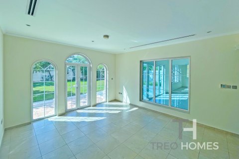 Vila v Jumeirah Park, Dubai, SAE 3 ložnice, 285 m² Č.: 597625 - fotografie 5