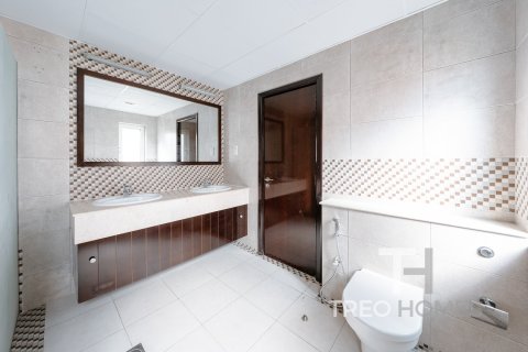 Vila di The Villa, Dubai, UAE 5 bilik tidur, 521 meter persegi № 597626 - foto 13