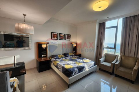 Apartment in Business Bay, Dubai, UAE 47 sq.m. № 577230 - photo 4
