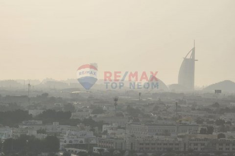 Apartment in Business Bay, Dubai, UAE 47 sq.m. № 577230 - photo 2