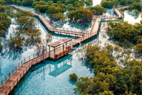 Villa til salg i Abu Dhabi, UAE 5 soveværelser, 618.9 kvm № 555498 - foto 14