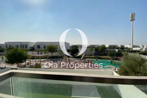 Villa on the Yas Island, Abu Dhabi, UAE 4 bedrooms, 450 sq.m. № 609079 - photo 4