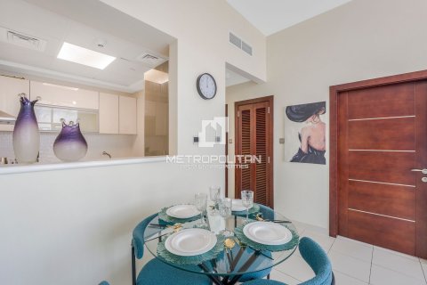 Apartman u gradu Dubai Studio City, Dubai, UAE 1 spavaća soba, 69 m2 Br. 592319 - Slika 13