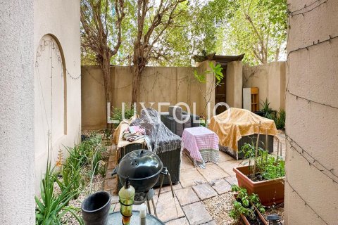 Apartemen di Old Town, Dubai, UEA 1 kamar tidur, 68 m2 nomor 627768 - foto 17