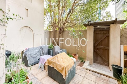 Apartemen di Old Town, Dubai, UEA 1 kamar tidur, 68 m2 nomor 627768 - foto 1