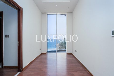 Apartemen di Palm Jumeirah, Dubai, UEA 3 kamar tidur, 222 m2 nomor 627762 - foto 5