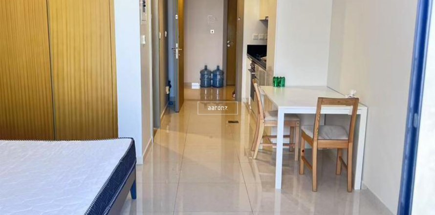 Apartament në Business Bay, Dubai, Emiratet e Bashkuara Arabe 37.5 m2. № 624517