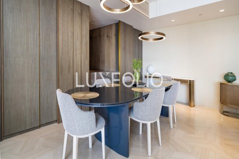 Apartament në Palm Jumeirah, Dubai, Emiratet e Bashkuara Arabe 2 dhoma gjumi, 181 m2. № 627770 - Foto 2