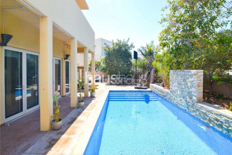 Vila di Arabian Ranches, Dubai, UAE 5 bilik tidur, 450 meter persegi № 626184 - foto 13