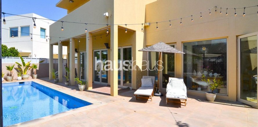Vila di Arabian Ranches, Dubai, UAE 5 bilik tidur, 450 meter persegi № 626184