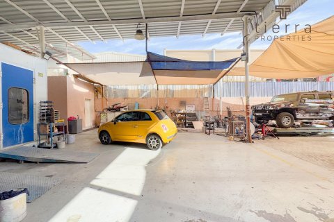Magazinë në Al Quoz, Dubai, Emiratet e Bashkuara Arabe 464.5 m2. № 569319 - Foto 5