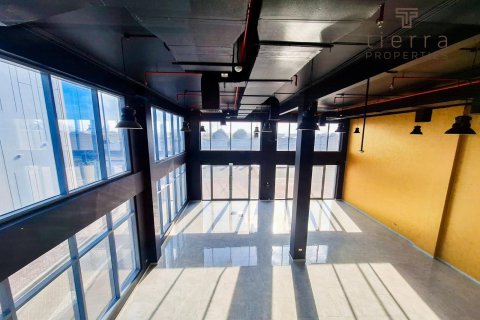 Pronë komerciale në Dubai, Emiratet e Bashkuara Arabe 311.2 m2. № 569315 - Foto 1