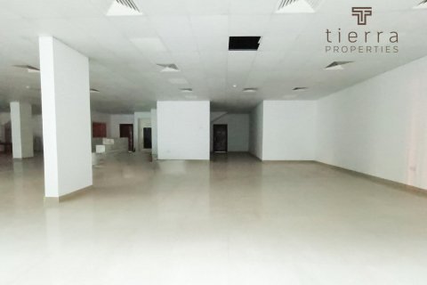 Commercieel vastgoed te huur in Nadd Al Hammar, Dubai, VAE 139.4 vr.m., nr 569316 - foto 1
