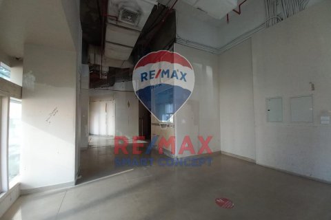 Proprietà commerciale in affitto a Al Zahiyah, Abu Dhabi, EAU 975.5 mq. № 570247 - foto 16