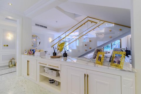 Vila v Jumeirah Islands, Dubai, SAE 4 ložnice, 1026 m² Č.: 610907 - fotografie 5
