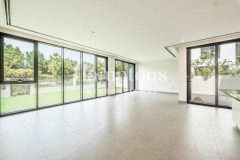 Vila v Dubai Hills Estate, Dubai, SAE 4 ložnice, 335.10112100 m² Č.: 596622 - fotografie 11