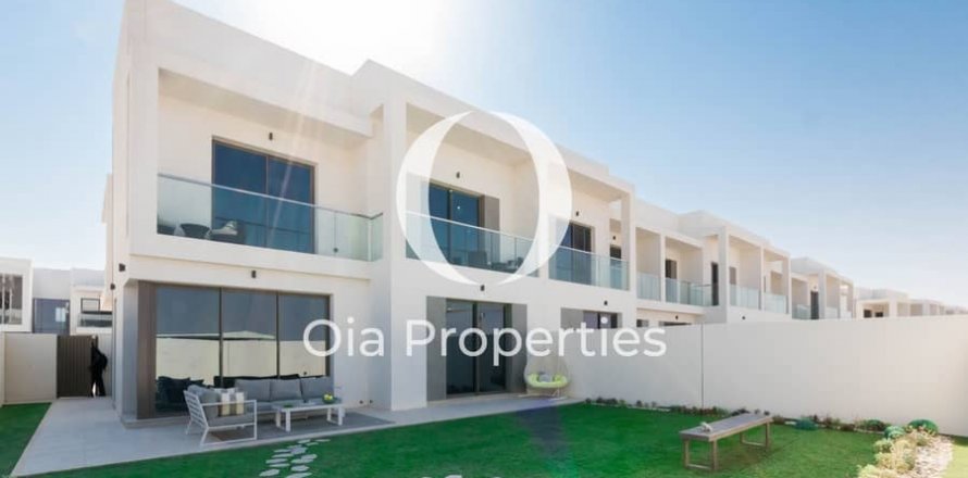 阿联酋 Abu Dhabi Yas Island 联排别墅  2 卧, 225 平方米 , 编号 609898