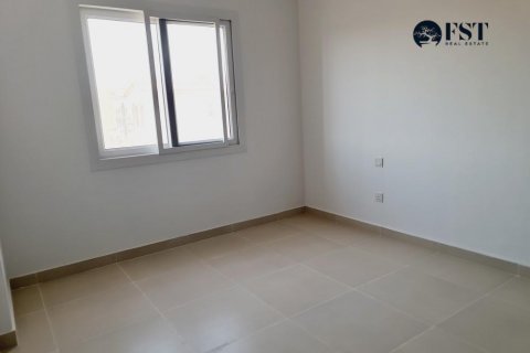 Řadový dům v Dubai Land, SAE 3 ložnice, 260.3 m² Č.: 571057 - fotografie 14