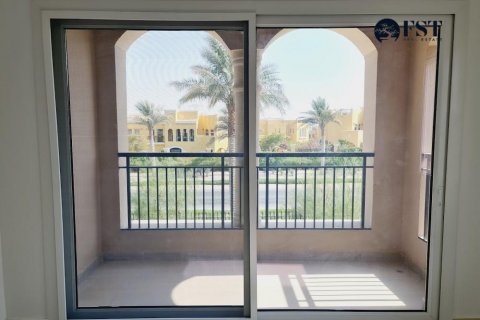 Řadový dům v Dubai Land, SAE 3 ložnice, 260.3 m² Č.: 571057 - fotografie 3