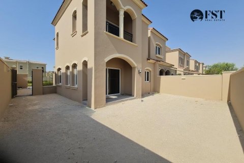 Řadový dům v Dubai Land, SAE 3 ložnice, 260.3 m² Č.: 571057 - fotografie 1