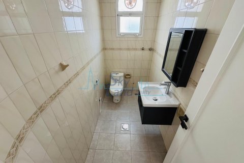Villa in affitto a Umm Suqeim, Dubai, EAU 4 camere da letto, 325.2 mq. № 623784 - foto 14