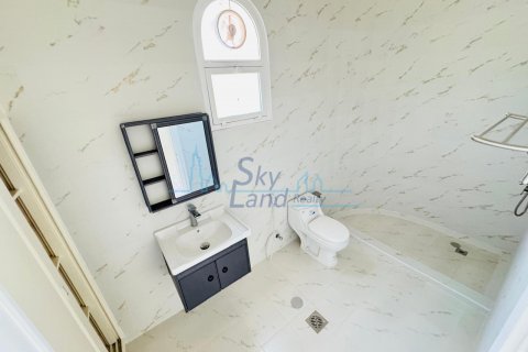 Villa in affitto a Umm Suqeim, Dubai, EAU 4 camere da letto, 325.2 mq. № 623784 - foto 17