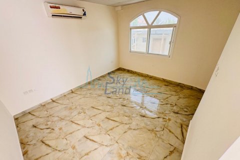 Villa in affitto a Umm Suqeim, Dubai, EAU 4 camere da letto, 325.2 mq. № 623784 - foto 19