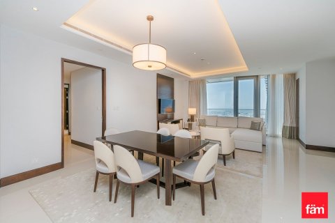 Apartmen di Downtown Dubai (Downtown Burj Dubai), UAE 2 bilik tidur, 143.3 meter persegi № 610127 - foto 3