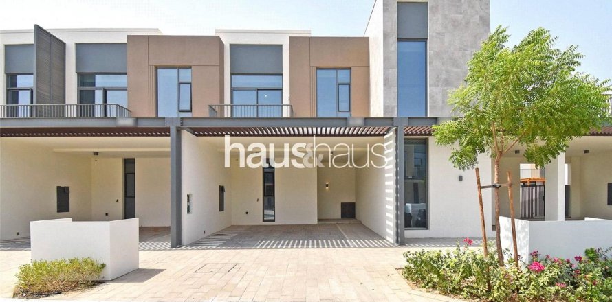 Townhouse in Arabian Ranches 3, Dubai, UAE 3 bedrooms, 181 sq.m. № 625867
