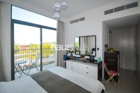 Townhouse in Arabian Ranches 3, Dubai, UAE 3 bedrooms, 142 sq.m. № 625866 - photo 6