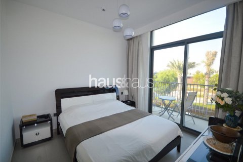 Townhouse in Arabian Ranches 3, Dubai, UAE 3 bedrooms, 142 sq.m. № 625866 - photo 5