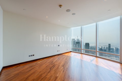 Apartment in Burj Khalifa, Dubai, UAE 2 bedrooms, 159.41968994 sq.m. № 597773 - photo 12