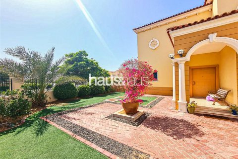 Villa zur Miete in Jumeirah Park, Dubai, VAE 4 Schlafzimmer, 1075 m2 Nr. 626449 - Foto 4