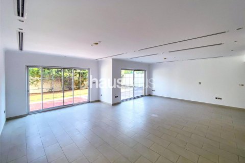Villa zur Miete in Jumeirah Park, Dubai, VAE 4 Schlafzimmer, 1075 m2 Nr. 626449 - Foto 5