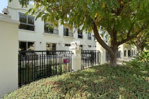 Stadthaus zum Verkauf in Al Hamra Village, Ras Al Khaimah, VAE 3 Schlafzimmer, 262 m2 Nr. 592639 - Foto 4