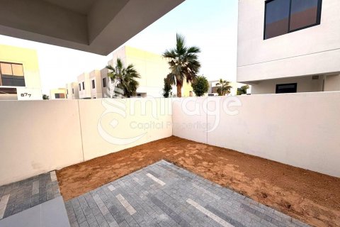 Townhouse on the Yas Island, Abu Dhabi, UAE 3 bedrooms, 202.5 sq.m. № 550265 - photo 11