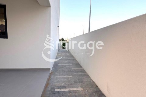 Townhouse on the Yas Island, Abu Dhabi, UAE 3 bedrooms, 202.5 sq.m. № 550265 - photo 10