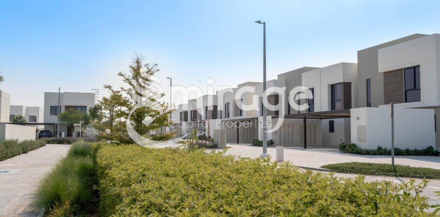 Kaupunkipientalo Yas Island, Abu Dhabi, Arabiemiraatit 2 makuuhuonetta, 124 m2 № 550264