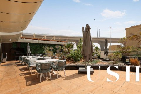 Trgovina u Dubai Marina, UAE 81 m2 Br. 628986 - fotografija 18