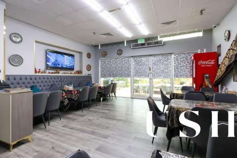 Trgovina u Dubai Marina, UAE 81 m2 Br. 628986 - fotografija 3