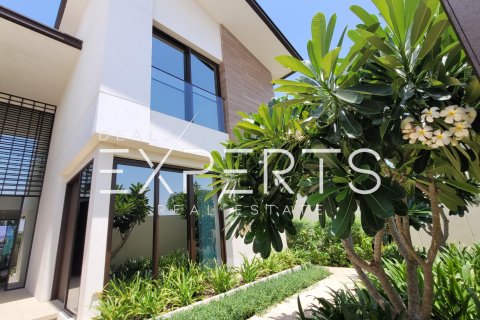 Vila di Saadiyat Island, Abu Dhabi, UEA 4 kamar tidur, 461.2 m2 nomor 577221 - foto 1